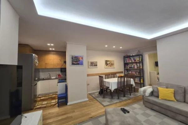 Casa in affitto 3+1 a Tirana - 800 Euro