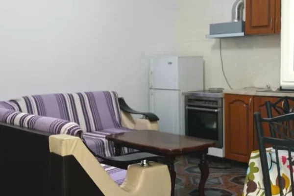 Jepet me qira apartament 2+1 , tek Ali Demi , prane Kompleksit Grand , Qytet Studenti .