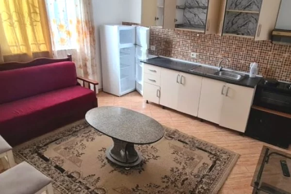 Jepet apartament 1+1 me qira , ne Allias , prane Punime Hekuri Rasimi , Rruga 5 Maji .