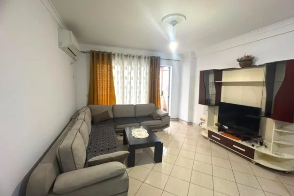 Jepet apartament 2+1+2 me qira , ne Astir , prane Famed Lounge , Unaza e re , Rruga Teodor Keko