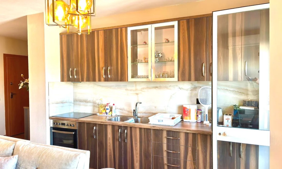 Shtepi ne shitje Apartament ne Kavaje, 1+1, Mobilimi E mobiluar, Pagesa 82,000  Euro.