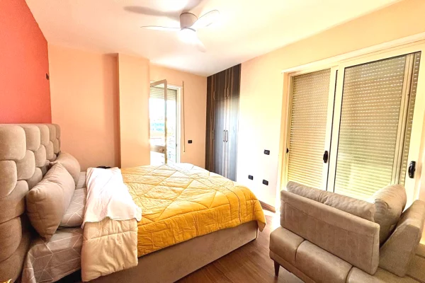 Shtepi ne shitje Apartament ne Kavaje, 1+1, Mobilimi E mobiluar, Pagesa 82,000  Euro.