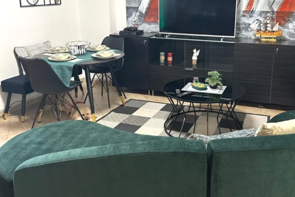 Shtepi me qera 2+1 ne Tirane - 750 Euro