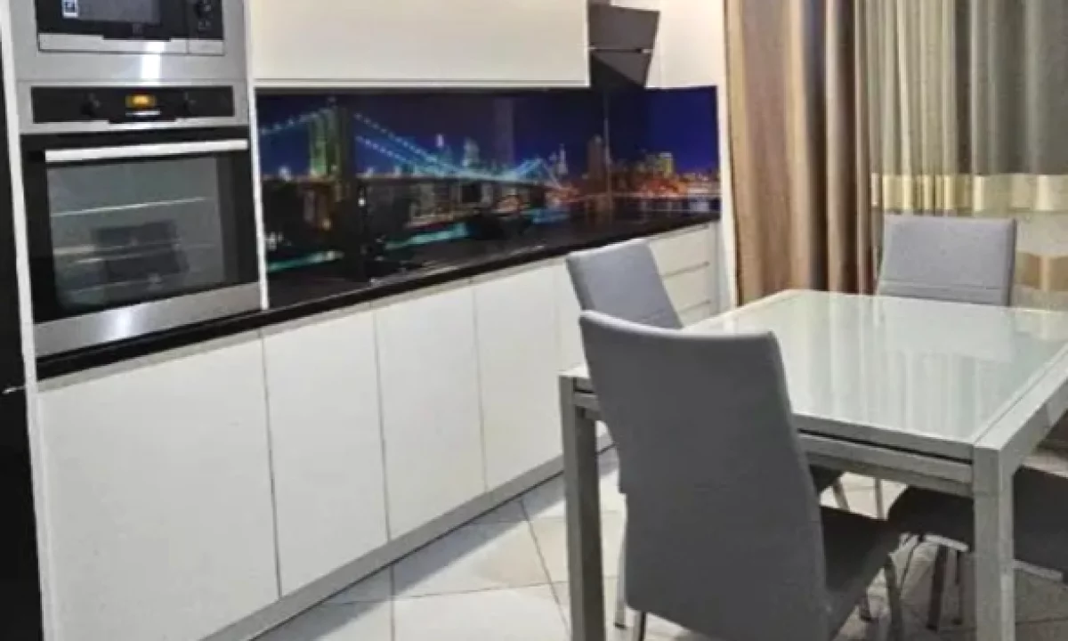 Shtepi me qera Apartament ne Tirane, 1+1, Mobilimi E mobiluar, Pagesa 600  Euro.