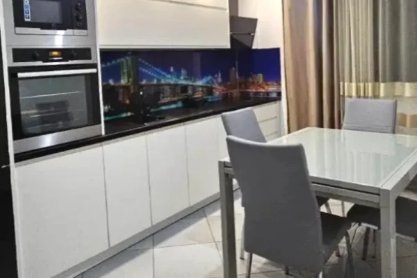 Shtepi me qera 1+1 ne Tirane - 600 Euro