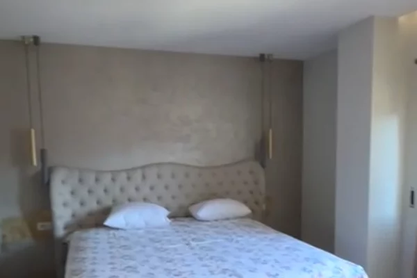 Jepet apartament studio garsoniere tek Rruga Don Bosko , prane Fiori di Bosco .
