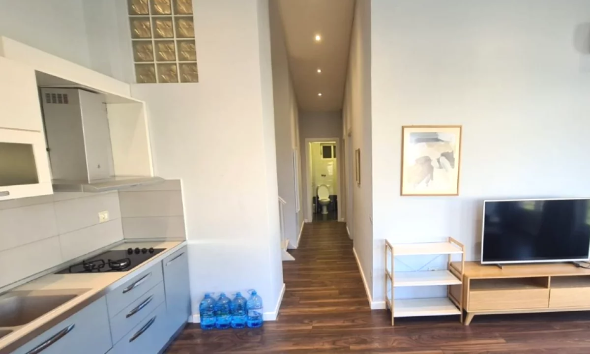 Shtepi ne shitje Apartament ne Tirane, 2+1, Mobilimi E mobiluar, Pagesa 225,000  Euro.