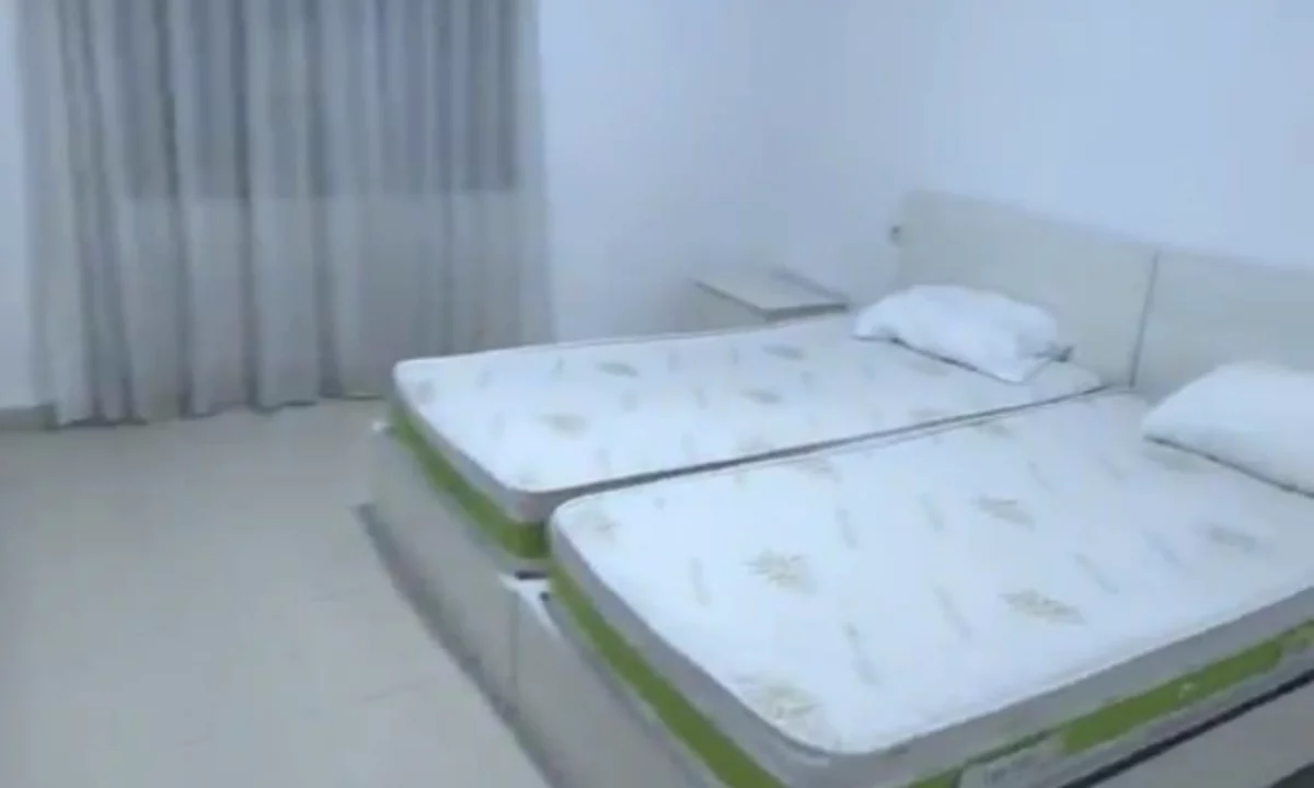 Shtepi me qera Apartament ne Tirane, 2+1, Mobilimi E mobiluar, Pagesa 550  Euro.