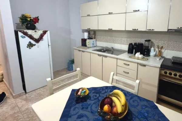 Shtepi ne shitje 1+1 ne Tirane - 105,000 Euro