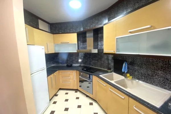 Shitet apartament 2+1+2 ne Astir , prane Bar Artisti , Unaza e Re , Yzberisht !!1380 euro/m2!1