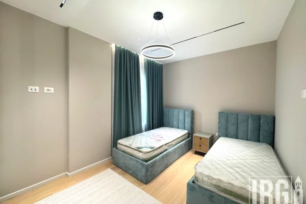 Jepet me qera apartament 2+1+2 bashkë me një post parkimi te Lake Land Residence , Farke !luksoz !
