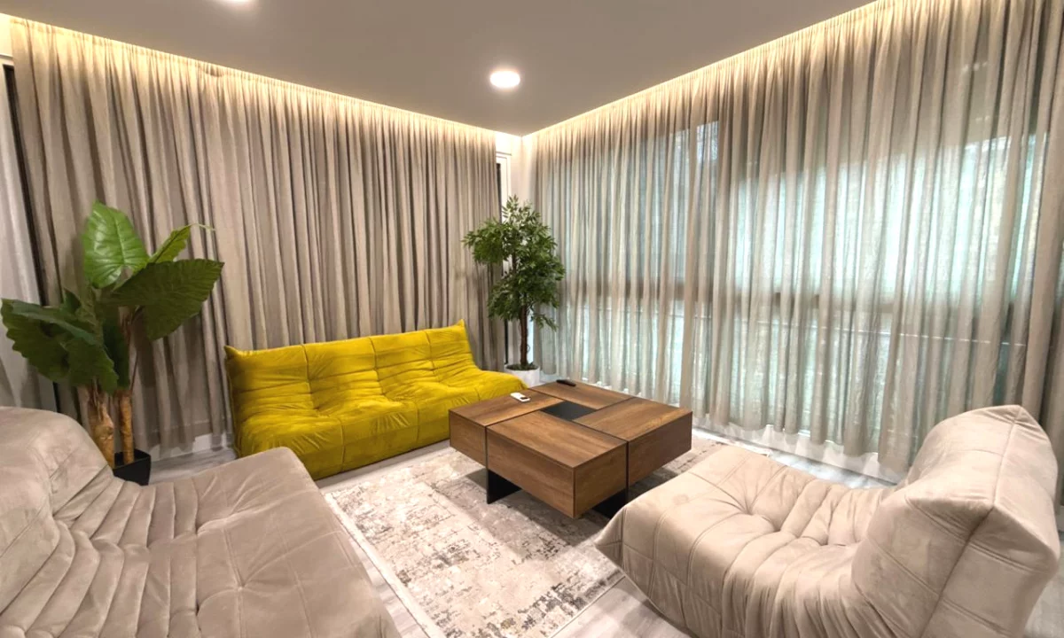 Shtepi me qera Apartament ne Tirane, 2+1, Mobilimi E mobiluar, Pagesa 2,300  Euro.