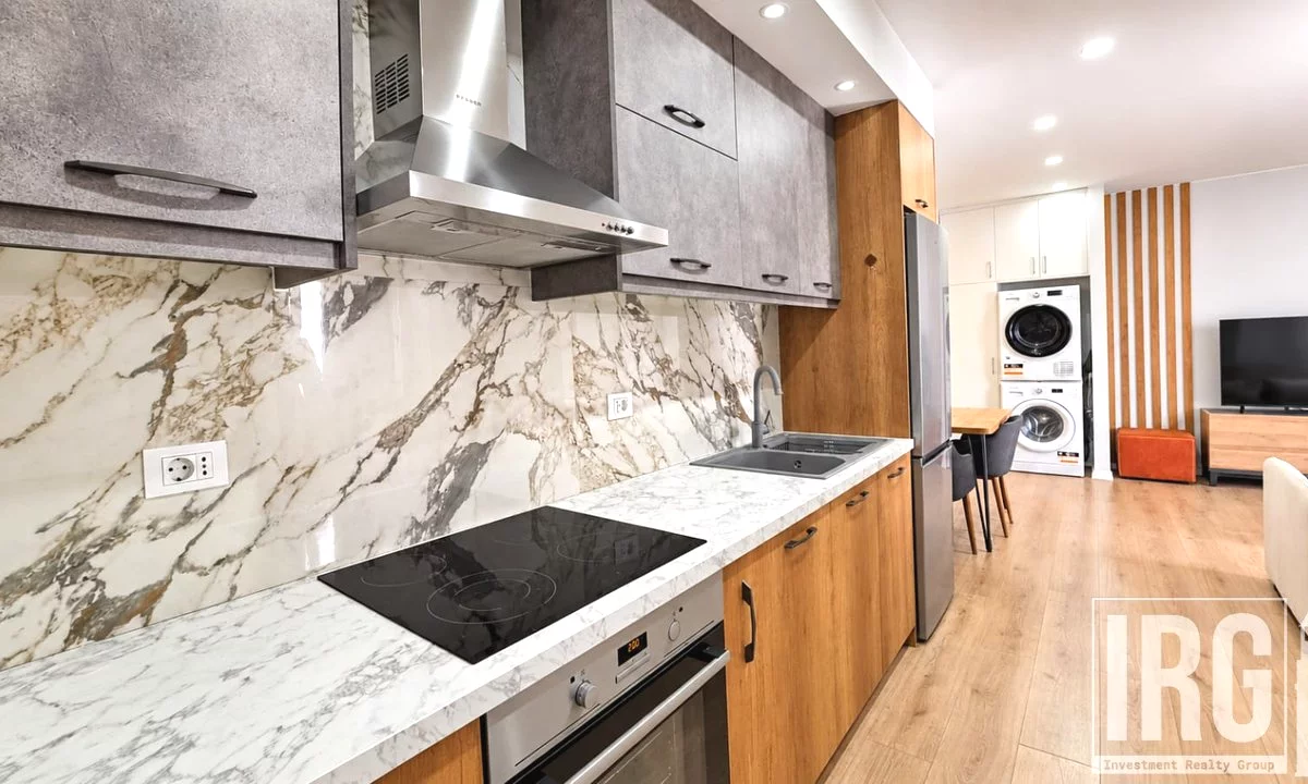 Shtepi ne shitje Apartament ne Tirane, 1+1, Mobilimi E mobiluar, Pagesa 142,000  Euro.