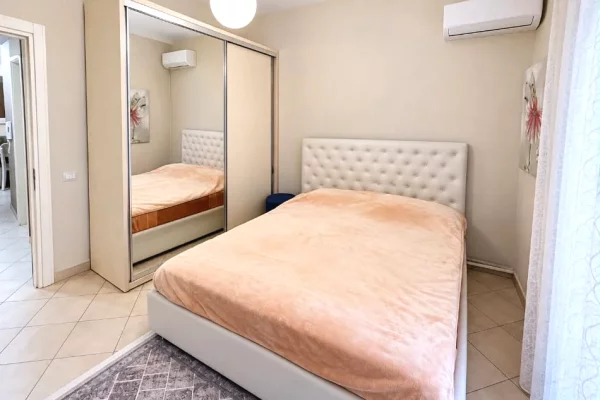 Shtepi me qera 2+1 ne Tirane - 800 Euro