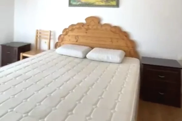 Jepet apartament 1+1 me qira prane Kompleksit Mateo , Liqeni i thate <500 leke>