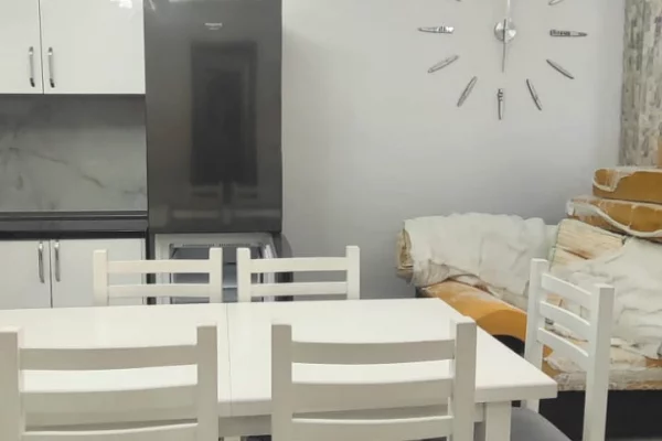 Shtepi me qera 1+1 ne Tirane - 450 Euro