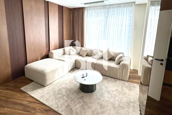Shtepi me qera 3+1 ne Tirane - 3,000 Euro