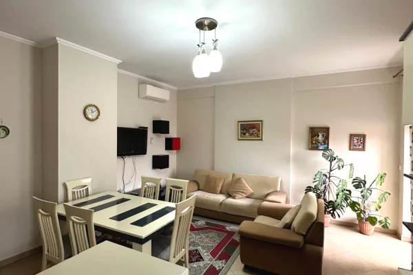 Shtepi me qera 1+1 ne Tirane - 650 Euro