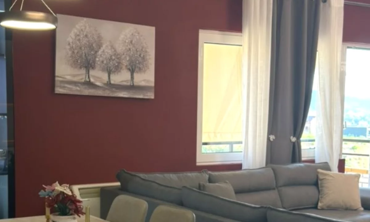 Shtepi me qera Apartament ne Tirane, 1+1, Mobilimi E mobiluar, Pagesa 600  Euro.