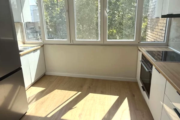 Shtepi me qera 2+1 ne Tirane - 620 Euro