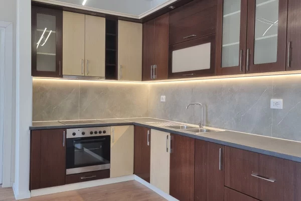 Shtepi ne shitje 2+1 ne Tirane - 153,000 Euro