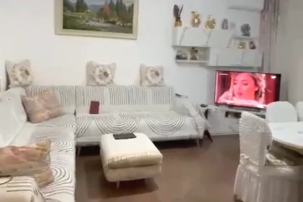 Shtepi ne shitje 1+1 ne Tirane - 125,000 Euro