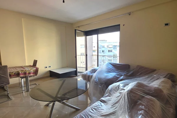 Shtepi me qera 2+1 ne Tirane - 500 Euro