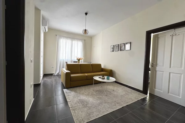 Shtepi ne shitje 1+1 ne Durres - 120,000 Euro