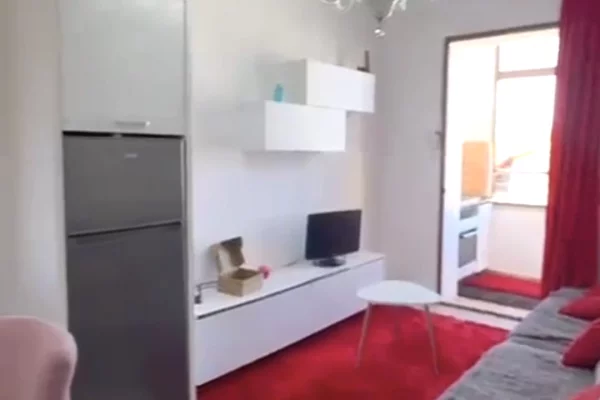Shtepi me qera 1+1 ne Tirane - 460 Euro