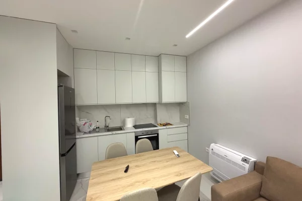 Shtepi me qera 2+1 ne Tirane - 500 Euro