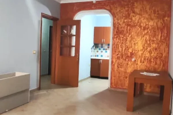 Shitet apartament 1+1 tek Fresku , Rruga Muhamet Deliu! 95 milono lkeee