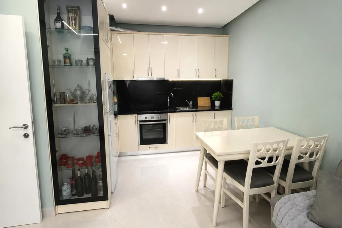 Shtepi me qera Apartament ne Tirane, 1+1, Mobilimi E mobiluar, Pagesa 600  Euro.