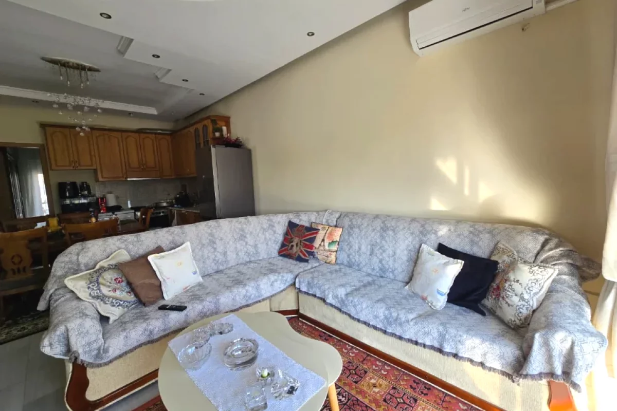 Shtepi me qera Apartament ne Tirane, 2+1, Mobilimi E mobiluar, Pagesa 500  Euro.