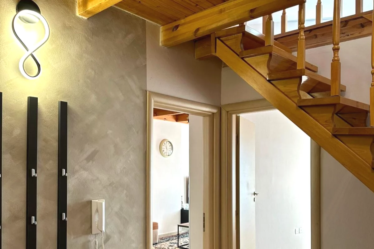 Shtepi me qera Apartament ne Tirane, 2+1, Mobilimi E mobiluar, Pagesa 500  Euro.
