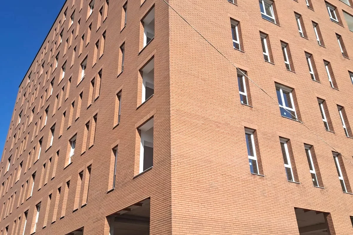 Shtepi ne shitje Apartament ne Tirane, 2+1, Mobilimi Bosh, pa mobiluar, Pagesa 139,000  Euro.