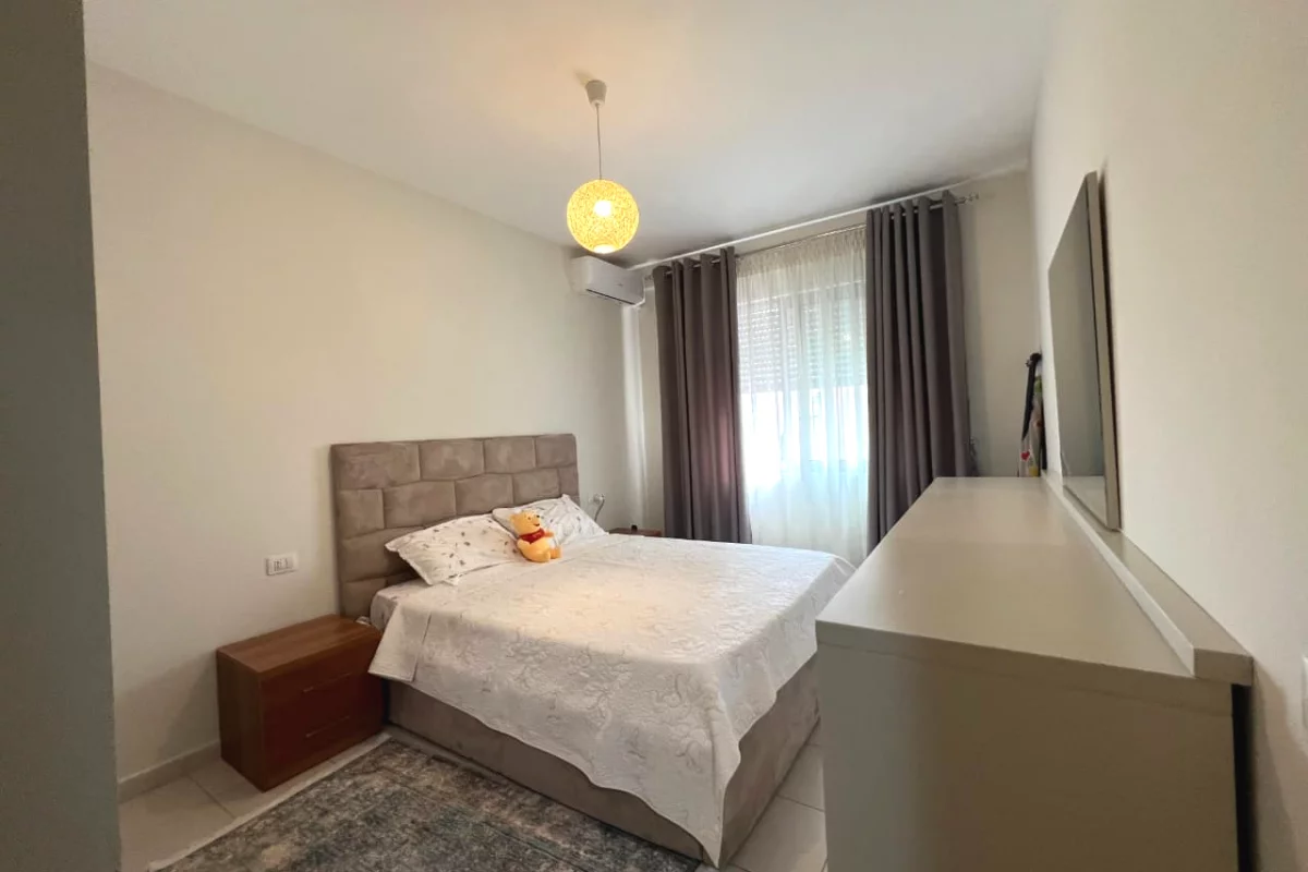 Shtepi me qera Apartament ne Tirane, 1+1, Mobilimi E mobiluar, Pagesa 600  Euro.