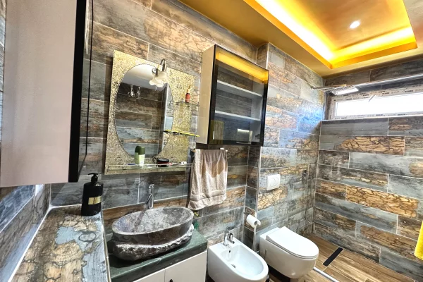 Shtepi ne shitje 1+1 ne Korce - 65,000 Euro