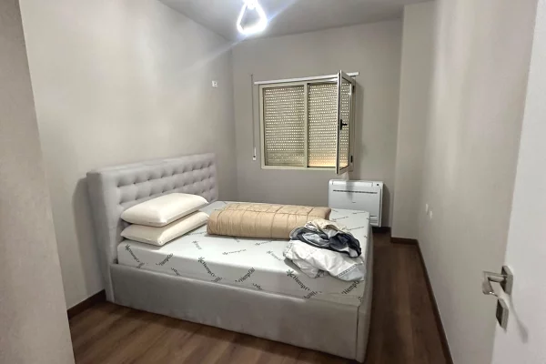 Jepet apartament 2+1+2 me qira tek Rruga Don Bosko , prane Kompleksit Fiori di Bosco , Laprake .