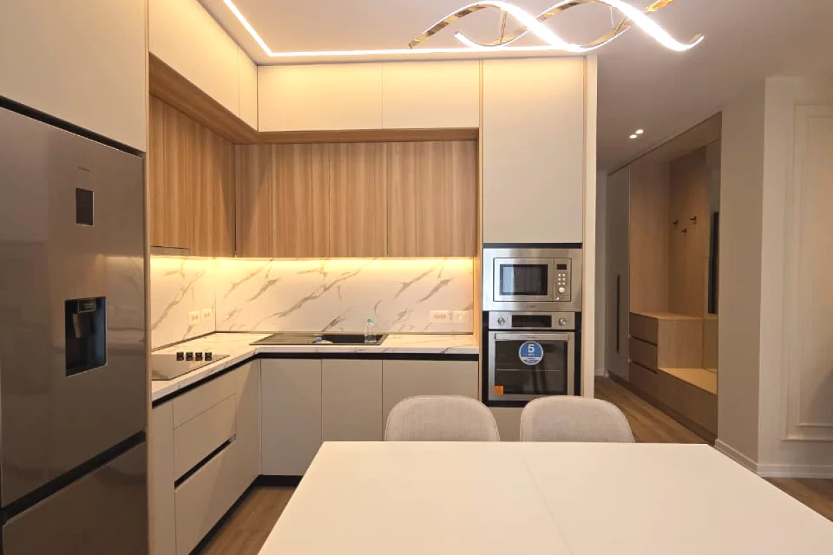 Shtepi me qera Apartament ne Tirane, 2+1, Mobilimi E mobiluar, Pagesa 1,200  Euro.
