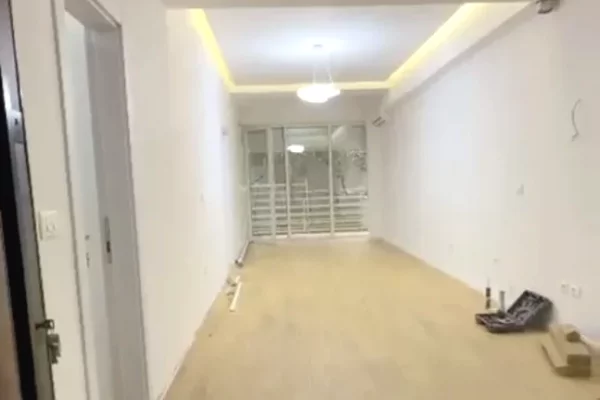 Shitet apartament 1+1+Verande tek Kodra e Diellit , Rruga Rrapo Hekali .