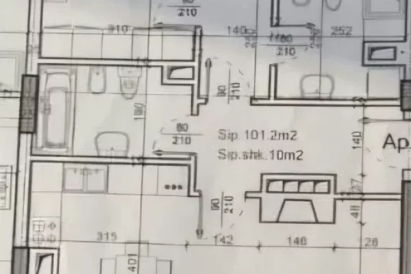 Shitet apartament 2+1+2 ne Linze . 