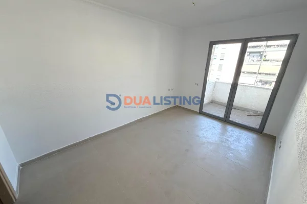 Shitet apartament 2+1+2 ne Kinostudio .