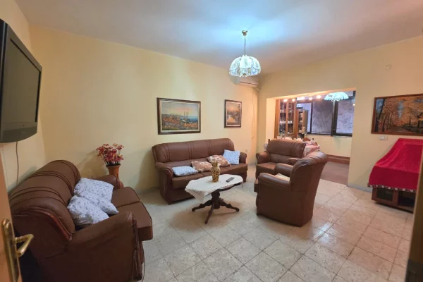 Shtepi ne shitje 2+1 ne Tirane - 168,000 Euro