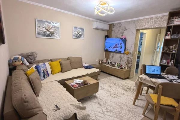 Shtepi ne shitje 2+1 ne Tirane - 140,000 Euro