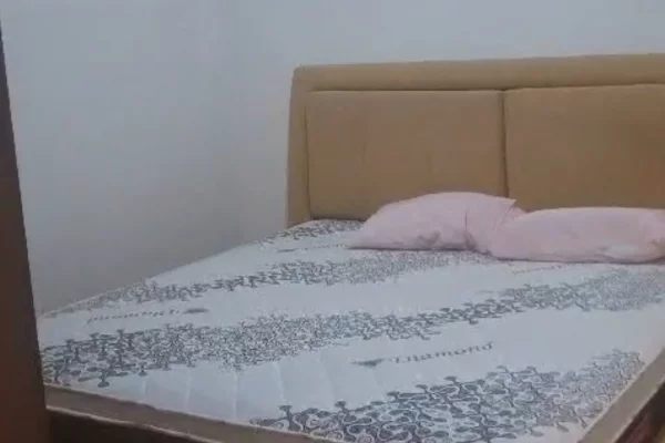 Shtepi me qera 2+1 ne Tirane - 400 Euro