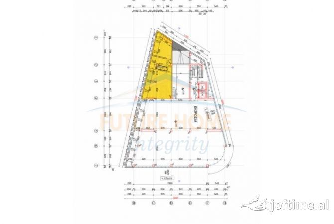 Ambiente Commerciale in Affitto 3+1 a Tirana - 3,500 Euro