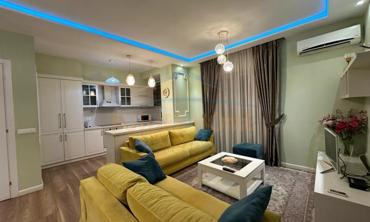 Shtepi me qera Apartament ne Tirane, 2+1, Mobilimi E mobiluar, Pagesa 600  Euro.
