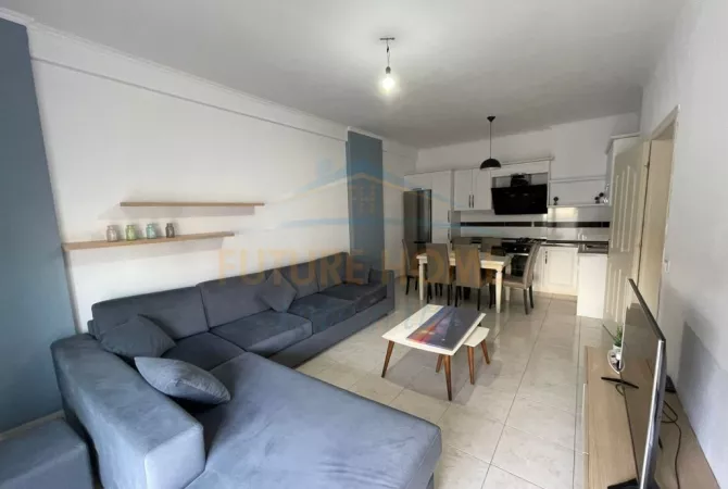 Qera, Apartament 2+1, Unaza e Re, Tiranë.