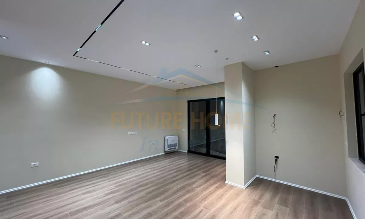 Shtepi me qera Apartament ne Tirane, 1+1, Mobilimi Bosh, pa mobiluar, Pagesa 600  Euro.