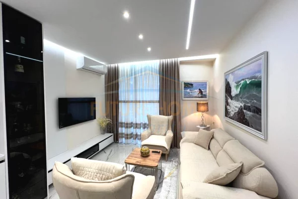 Shtepi me qera Apartament ne Tirane, 2+1, Mobilimi E mobiluar, Pagesa 1,400  Euro.